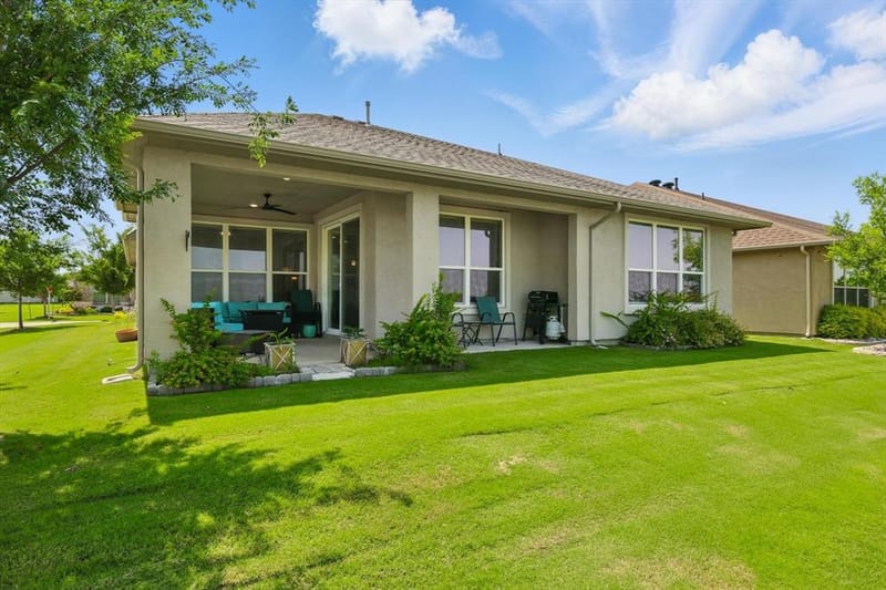 9809 Salford Way, Denton TX 76207 - Photo 21