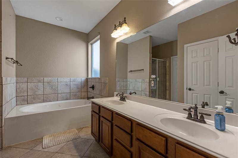 8600 Corral Circle, Fort Worth TX 76244 - Photo 27