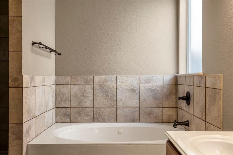 8600 Corral Circle, Fort Worth TX 76244 - Photo 28