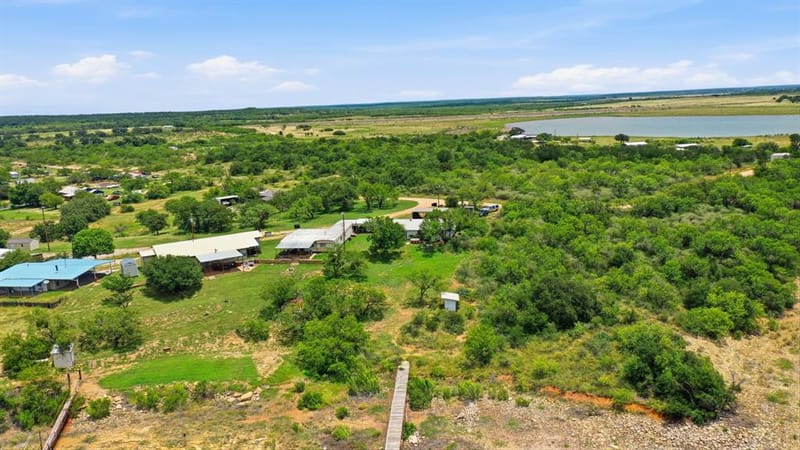 6401 Private Road 2742, Breckenridge TX 76424 - Photo 6