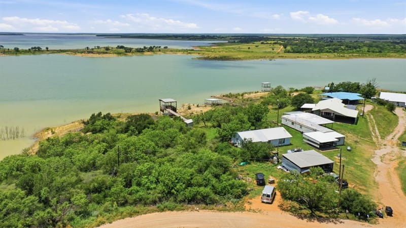 6401 Private Road 2742, Breckenridge TX 76424 - Photo 4