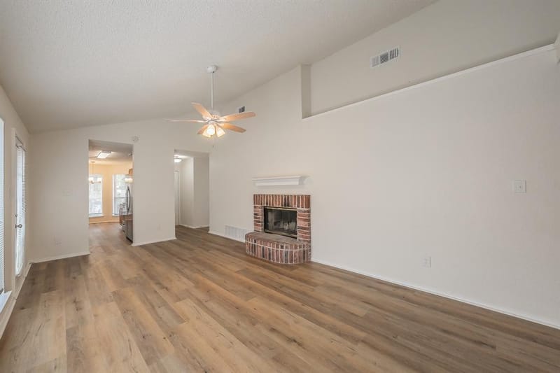 3745 Chaddybrook Lane, Fort Worth TX 76137 - Photo 5