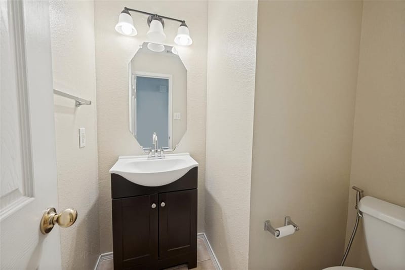 814 White Dove Drive, Arlington TX 76017 - Photo 16