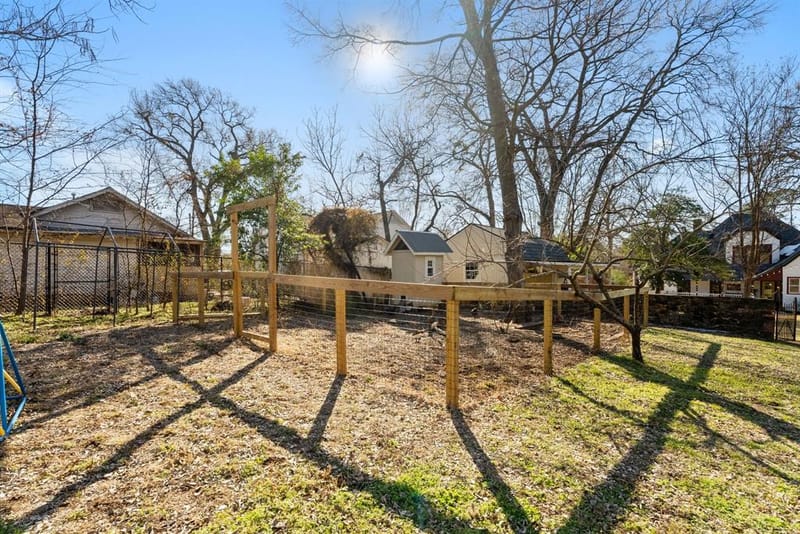 911 W Houston, Tyler TX 75702 - Photo 37