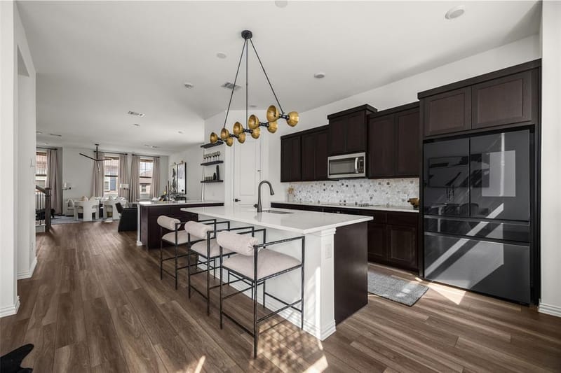 7537 Laburnam Road, Dallas TX 75228