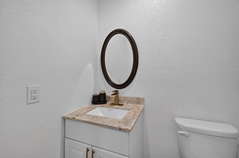 906 Pinedale Lane, Dallas TX 75241 - Photo 16