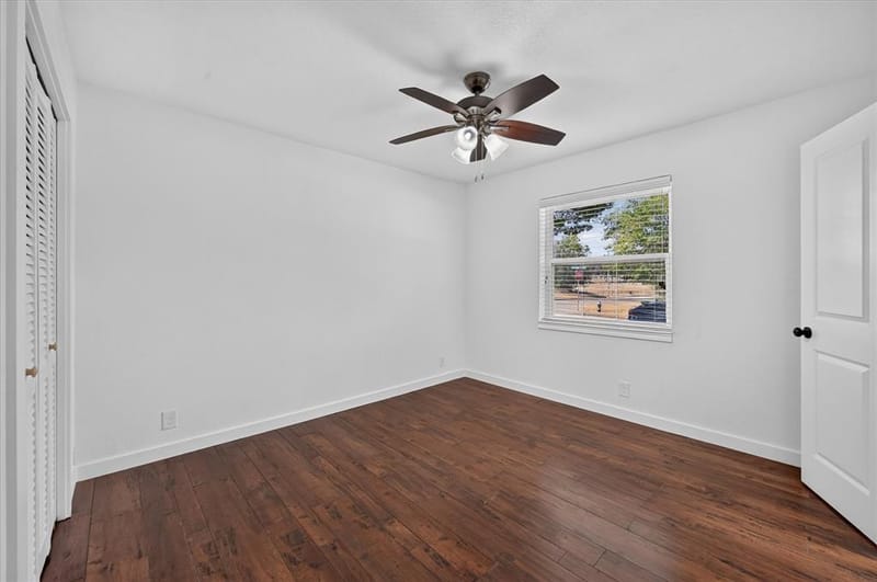 906 Pinedale Lane, Dallas TX 75241 - Photo 19