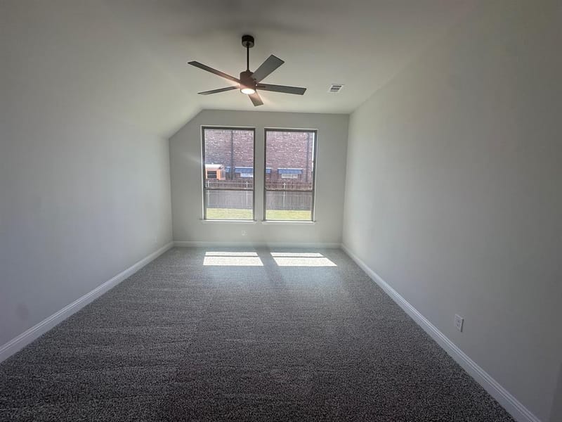 604 Austen Avenue, Tioga TX 76271 - Photo 9