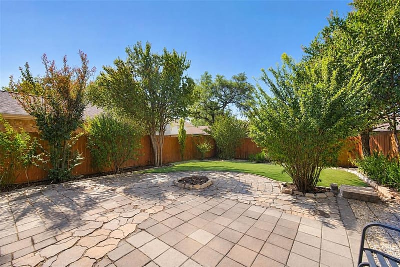 2718 Forest Park Drive, Garland TX 75040 - Photo 3