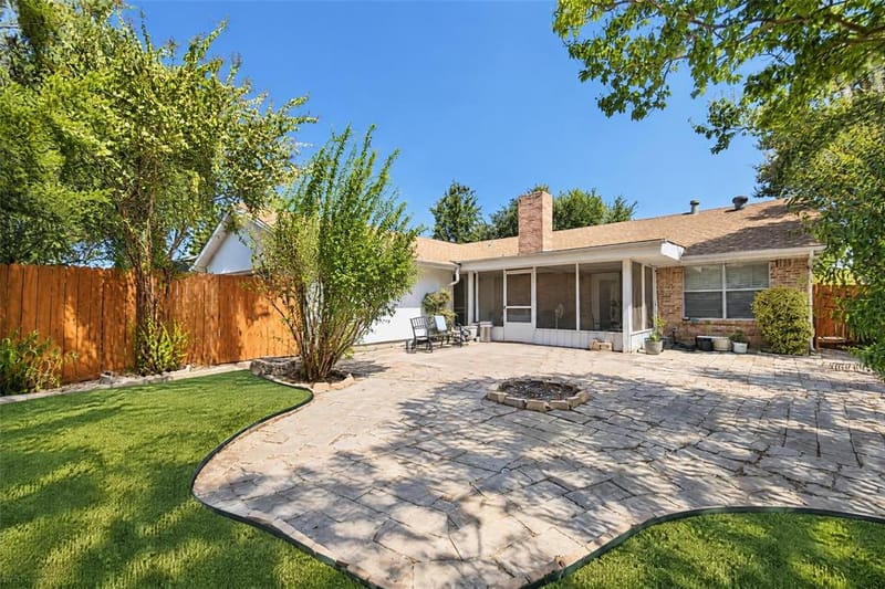 2718 Forest Park Drive, Garland TX 75040 - Photo 28