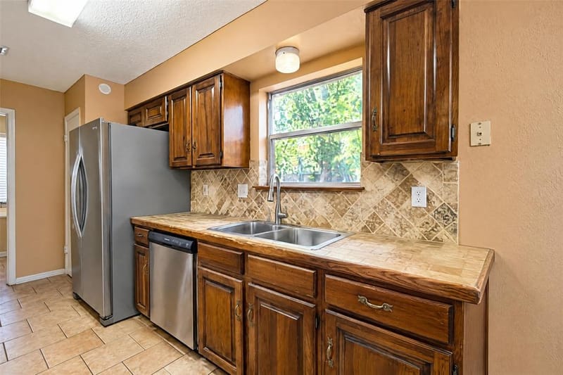2718 Forest Park Drive, Garland TX 75040 - Photo 10