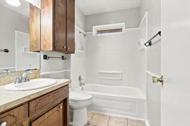 2108 N Village, Bonham TX 75418 - Photo 16