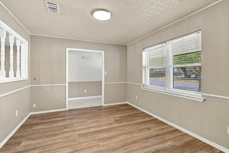 2108 N Village, Bonham TX 75418 - Photo 5