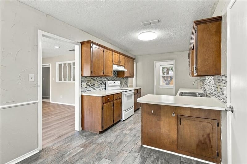 2108 N Village, Bonham TX 75418 - Photo 11