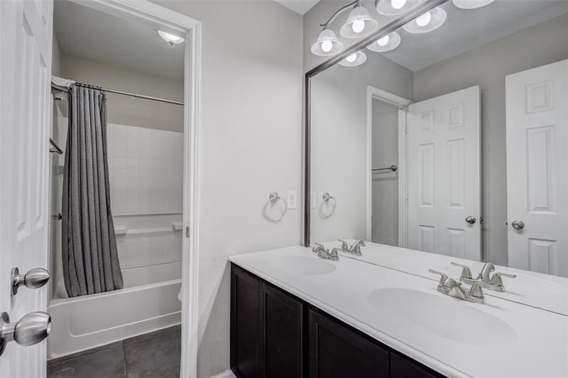 951 Zachary Drive, Arlington TX 76002 - Photo 27