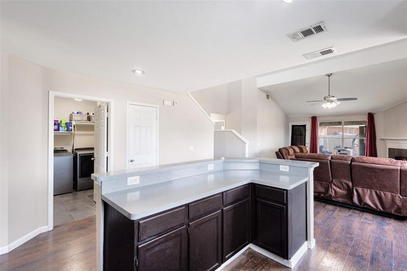 951 Zachary Drive, Arlington TX 76002 - Photo 6