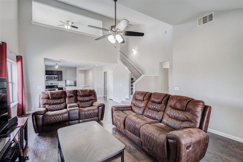 951 Zachary Drive, Arlington TX 76002 - Photo 13