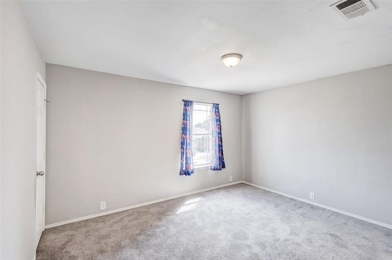 951 Zachary Drive, Arlington TX 76002 - Photo 26