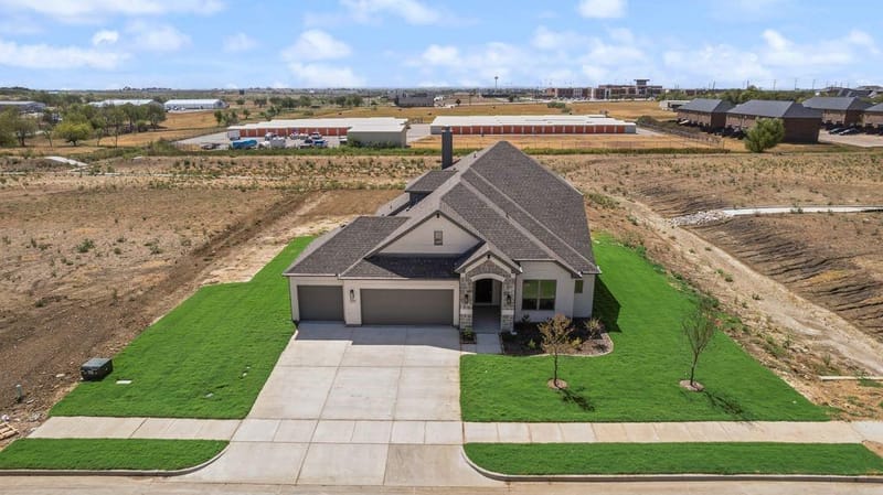7006 Lilly Lane, Sanger TX 76266 - Photo 2