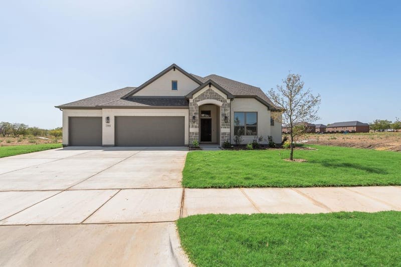7006 Lilly Lane, Sanger TX 76266 - Photo 3