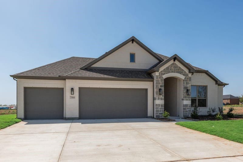 7006 Lilly Lane, Sanger TX 76266 - Photo 4