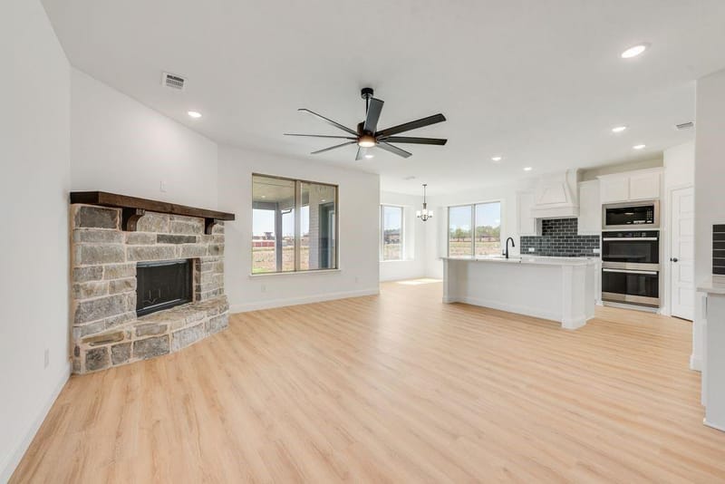 7006 Lilly Lane, Sanger TX 76266 - Photo 8