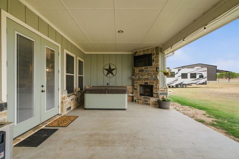 133 Kingston Lane, Weatherford TX 76087 - Photo 32
