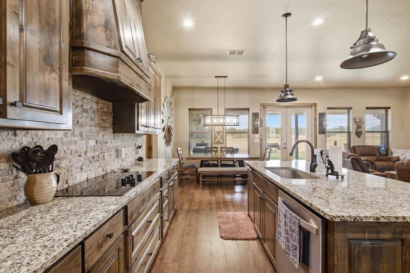 133 Kingston Lane, Weatherford TX 76087 - Photo 9