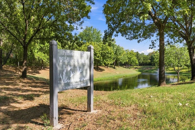 1002 Bridges Drive, Arlington TX 76012 - Photo 36