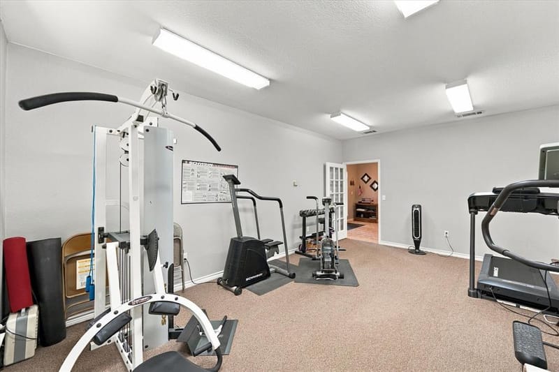 1002 Bridges Drive, Arlington TX 76012 - Photo 31