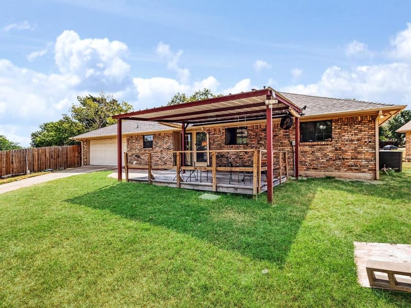 219 N Beltwoods Drive, DeSoto TX 75115 - Photo 33