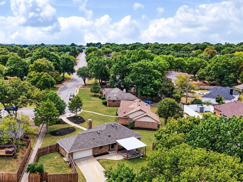 219 N Beltwoods Drive, DeSoto TX 75115 - Photo 8