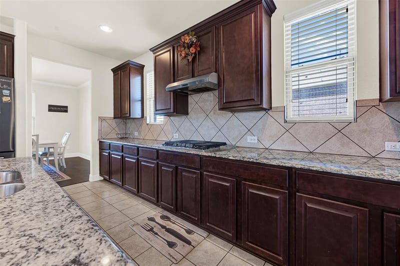 254 Benwick Drive, Sunnyvale TX 75182 - Photo 5