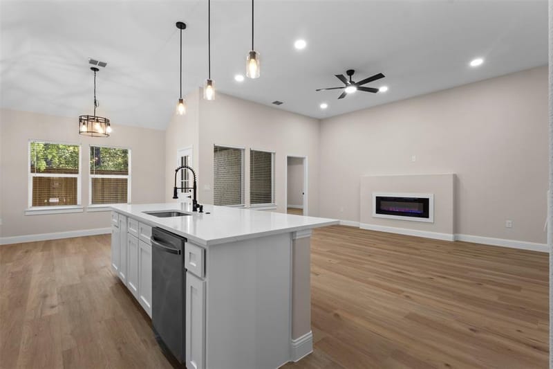 103 Cordoba Street, Payne Springs TX 75156 - Photo 15
