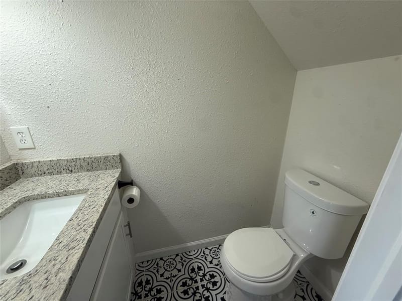 3240 Lombardy Lane # 108, Dallas TX 75220 - Photo 5