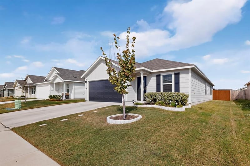 10021 Barasingha Drive, Fort Worth TX 76134 - Photo 33