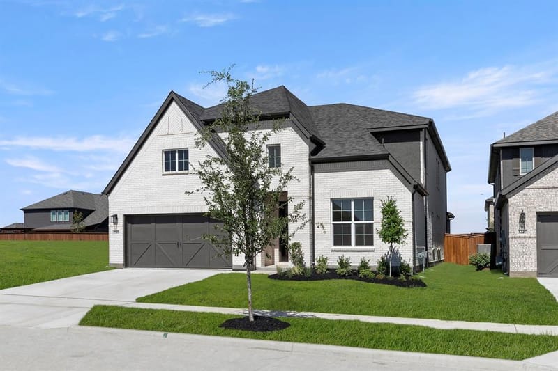 5309 Hybern Avenue, Aubrey TX 76227 - Photo 2