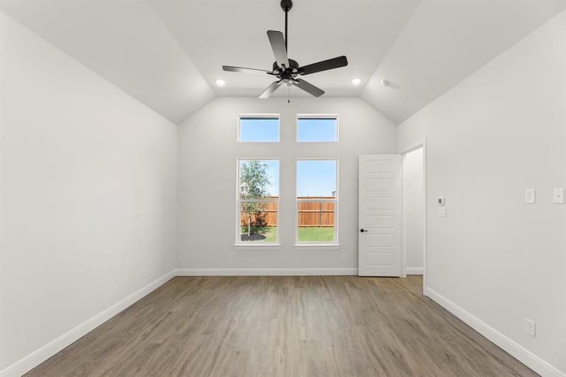 5309 Hybern Avenue, Aubrey TX 76227 - Photo 10