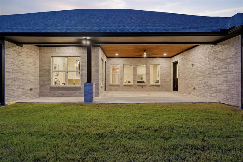 1011 Meadow Wood Terrace, Azle TX 76020 - Photo 29