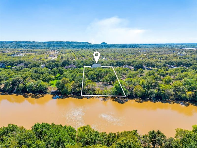 8412 Ravenswood Road, Granbury TX 76049 - Photo 2