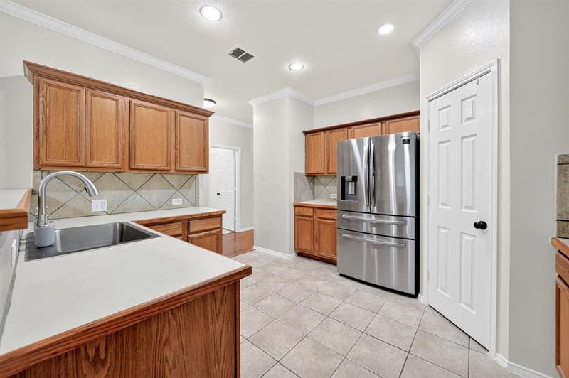 10601 Augusta Lane, Rowlett TX 75089 - Photo 12