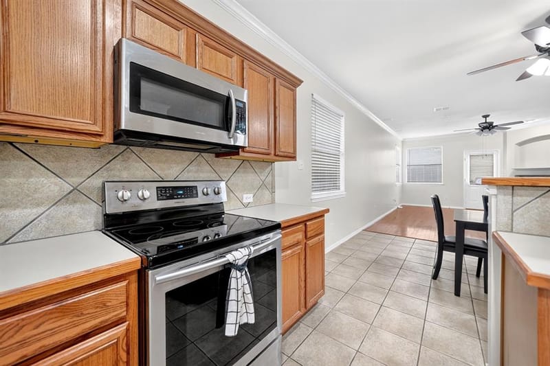 10601 Augusta Lane, Rowlett TX 75089 - Photo 8