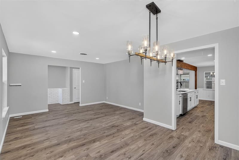 7344 Monterrey Drive, Fort Worth TX 76112 - Photo 16