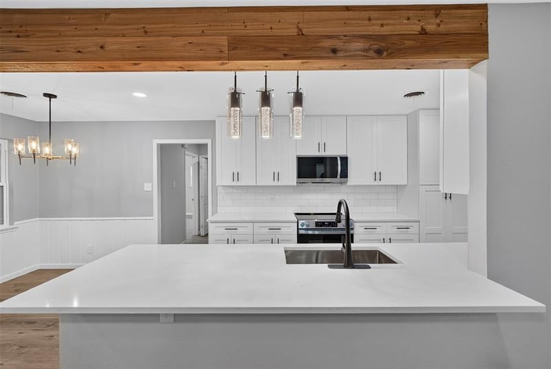 7344 Monterrey Drive, Fort Worth TX 76112 - Photo 11