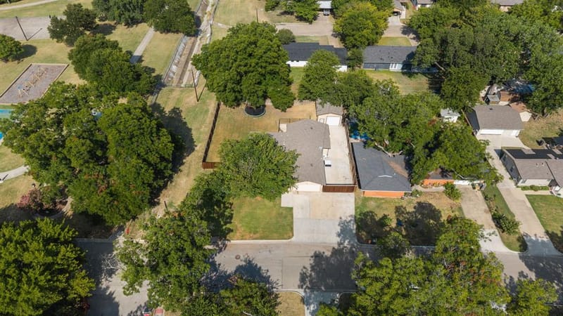 2801 Rosebud Lane, Richland Hills TX 76118 - Photo 3