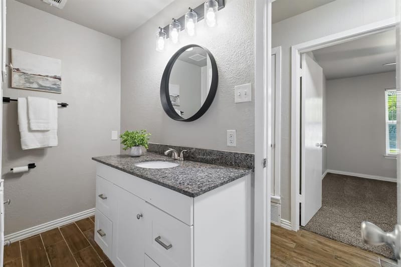 2801 Rosebud Lane, Richland Hills TX 76118 - Photo 29