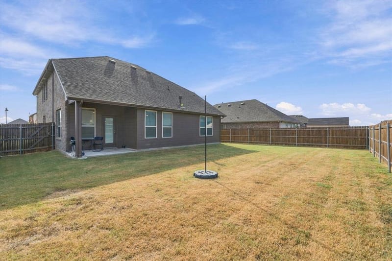 417 Burrow Drive, Waxahachie TX 75167 - Photo 29
