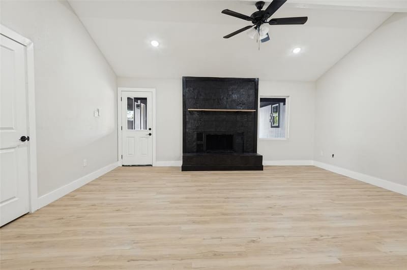 5408 Aspen Lane, Fort Worth TX 76112 - Photo 6
