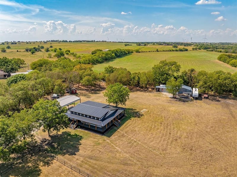 9771 FM 51, Valley View TX 76272 - Photo 37