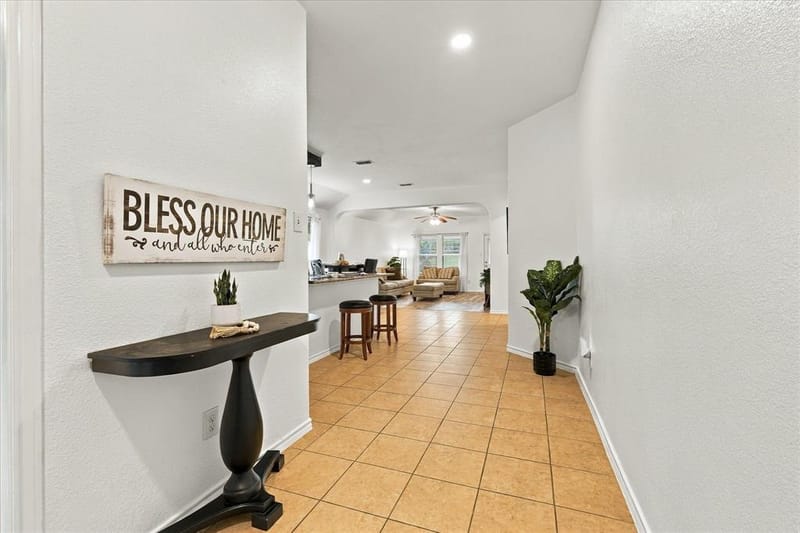 8200 Spotted Doe Drive, Fort Worth TX 76179 - Photo 5